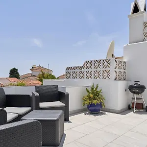 One Bedroom Penthouse Apartment